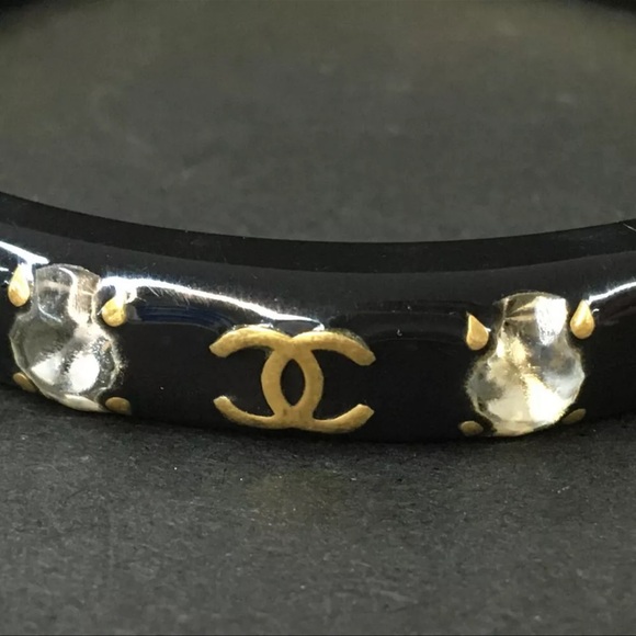 ❌❌SOLD❌❌CHANEL Vintage CC Logo Rhinestone Bangle Bracelet - Picture 7 of 7